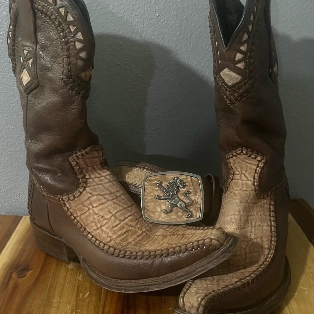 Brown Western Boots with Belt